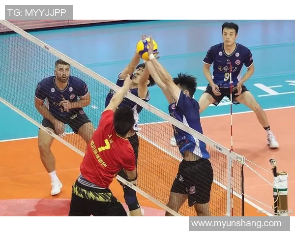 南京排球队团队协作能力显著提升创新高排名引发广泛关注与赞誉 南京排球队团队协作能力显著提升创新高排名引发广泛关注与赞誉